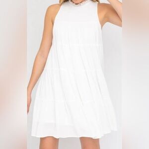 Gilli NWT Sleeveless Ruffle Neck Tiered Dress White Size Medium